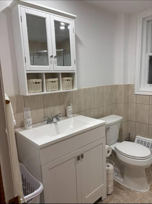 Cozy Spacious Work Friendly Lotus With Garden View High Speed Free Wi Fi And Parking Adjacent To Downtown Montréal Exteriör bild